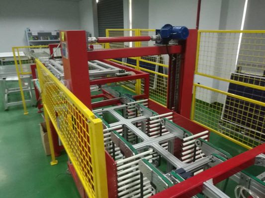 Cina Modul PV Otomatis Penyangga Pabrik Produksi Panel Surya / Mesin Penyimpanan pemasok